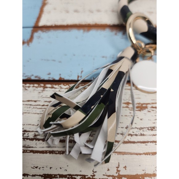 CAMO Wristlet Key Ring Bracelet Round Oversized Keychain Holder Tassel - Picture 6 of 9